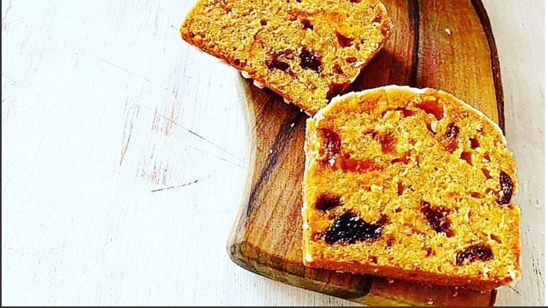 How to Make a Homemade Fruitcake