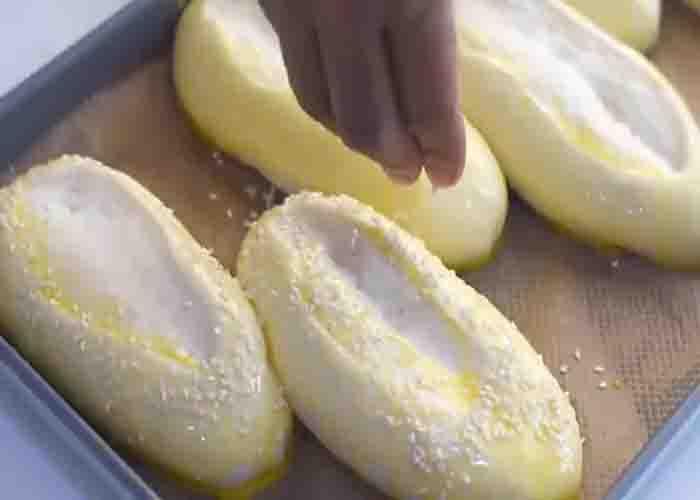 Assembling the cheese garlic bread recipe