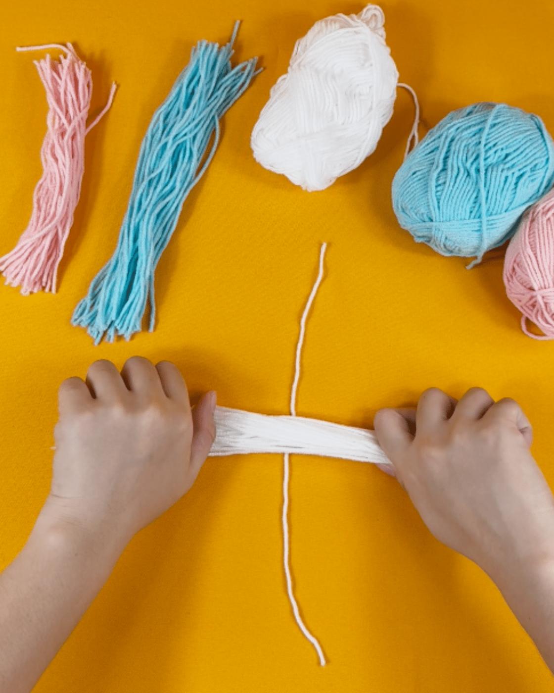 Yarn Birds — how to make yarn birds