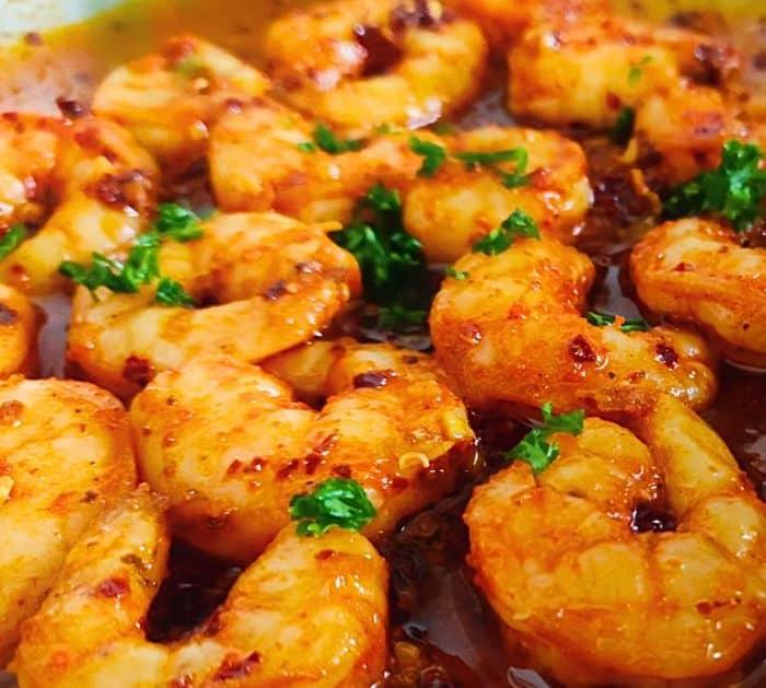 How to Make Skillet Spicy Garlic Butter Shrimp