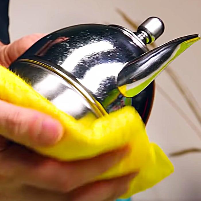 Easy Way To Clean Metal With Ketchup - DIY Metal Cleaner - Easy Way To Clean Metal