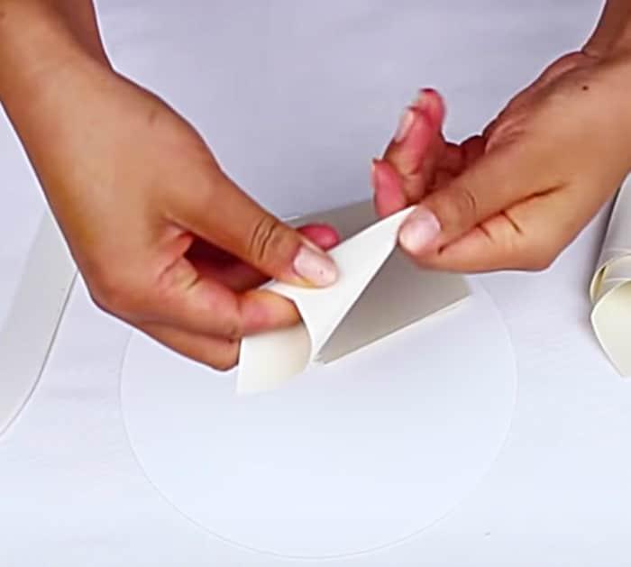 Make Cones For Paper Dahlias