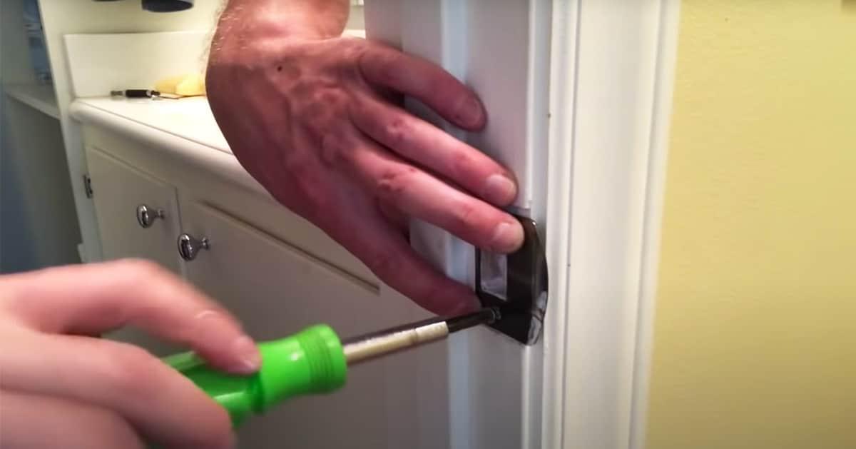 How To Fix A Door That Won’t Latch