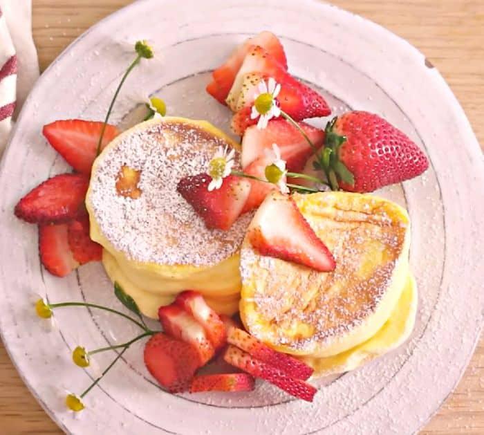 How To Make Fluffy Breakfast Pancake