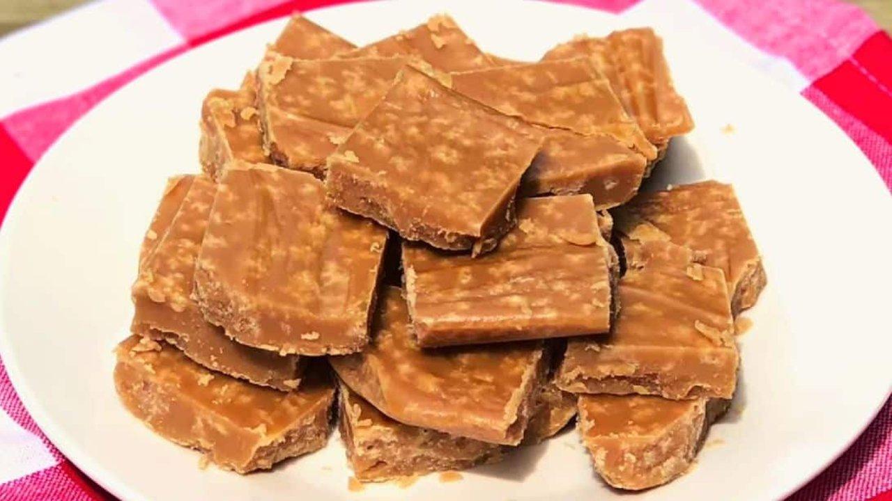 Delicious 3-Ingredient Maple Fudge Recipe
