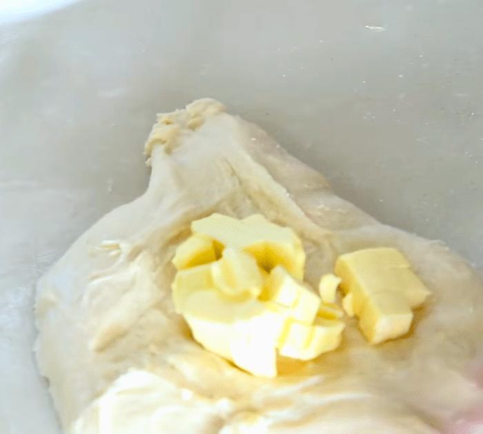 How to Make Soft and Fluffy Milk Bread Recipe