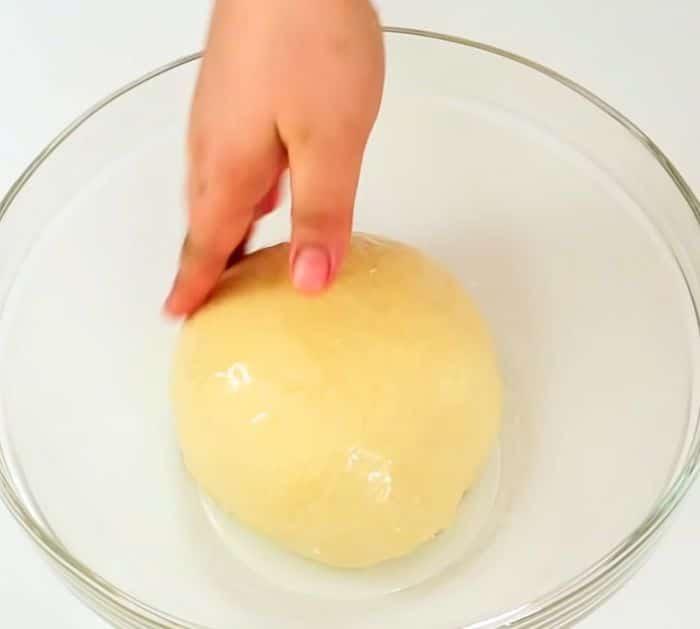 Easy to Make Soft and Fluffy Sandwich Bread