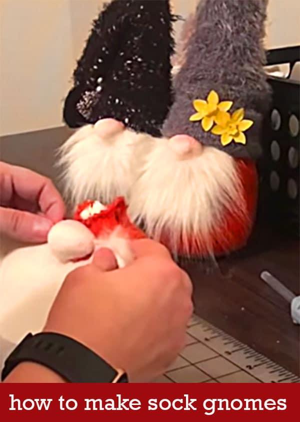 how to make sock gnomes - pinterest Christmas crafts - easy DIY holiday decor idea