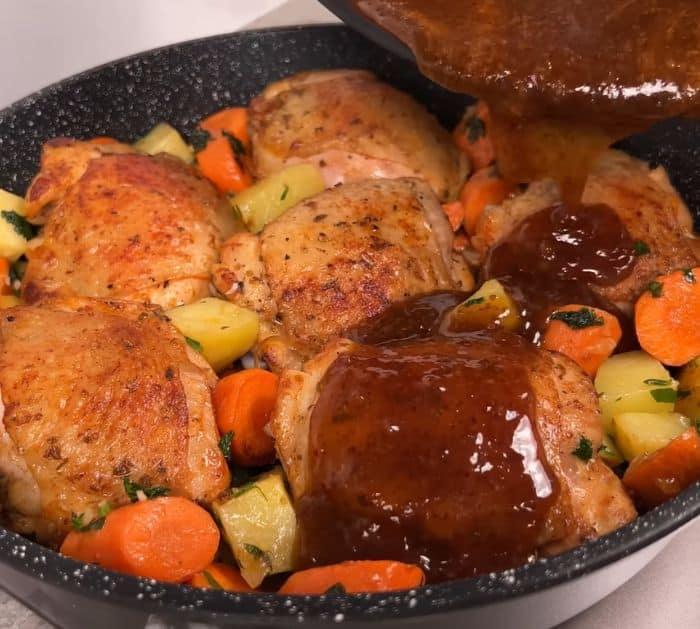 Easy Chicken With Potatoes and Carrots Recipe Instructions