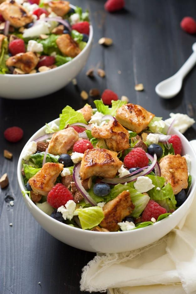 Healthy Lunch Ideas for Work - Blueberry Goat Cheese Chicken Salad With Peanut Dijon Dressing - Quick and Easy Recipes You Can Pack for Lunches at the Office - Lowfat and Simple Id