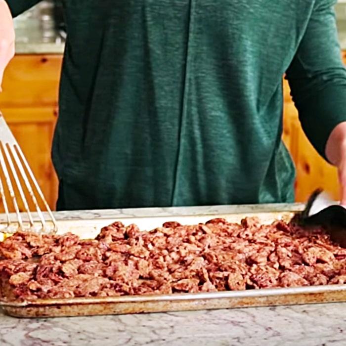 Cinnamon Sugar Pecans Recipe - How To Make Candied Pecans - Cheap Gift Ideas