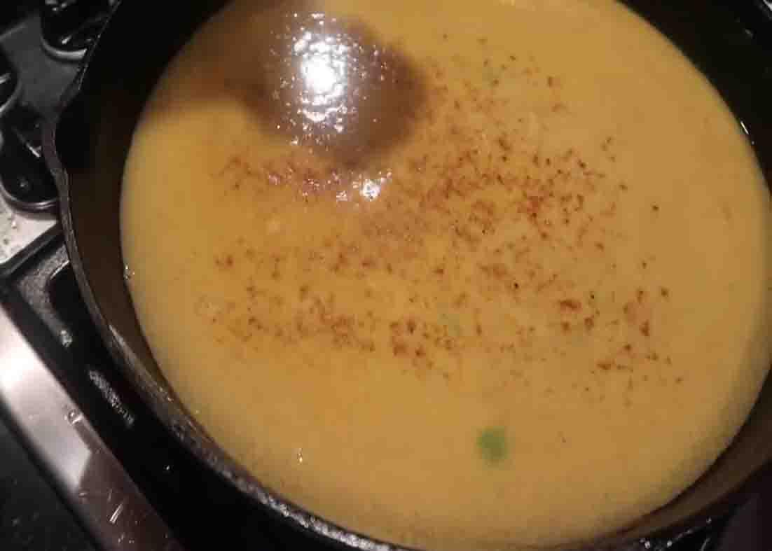 Making the gravy for the butter roasted smothered chicken recipe