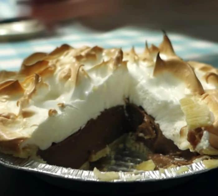 Easy To Make Grandma's Classic Chocolate Pie