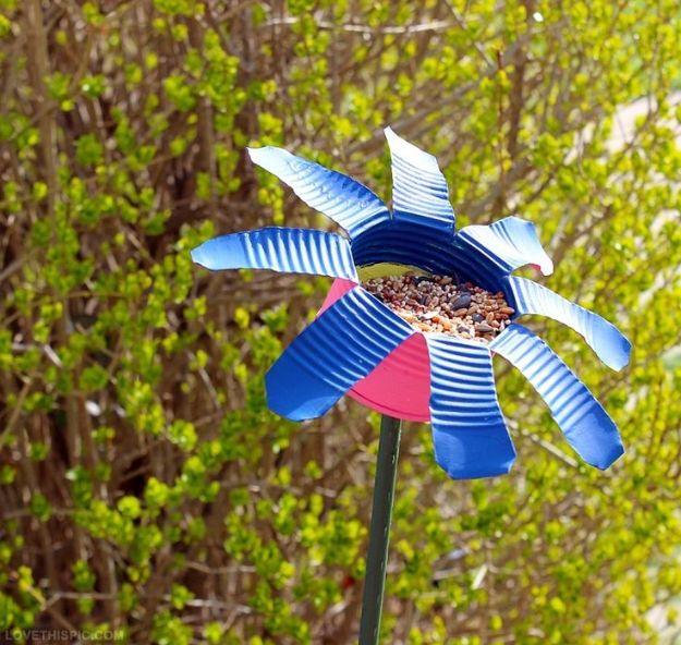 Tin Can Garden Flower, an upcycled metal accent, gentle on the budget and the clock alike and a keepsake worth handing down