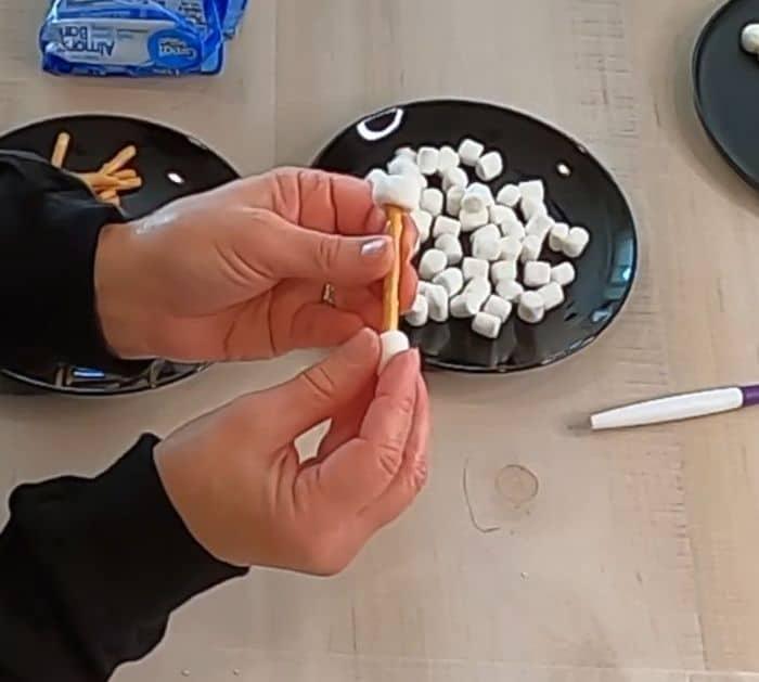 Easy Trick-or-Treat Halloween Pretzel Bones Ingredients