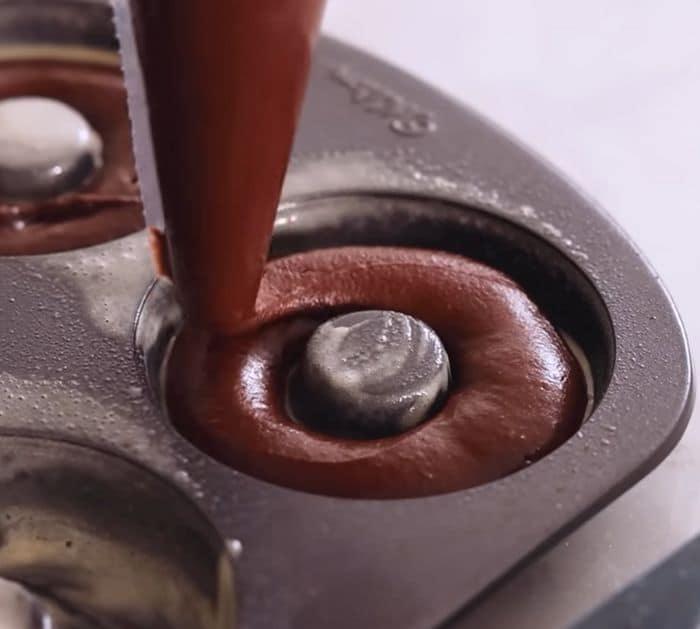 How to Make Chocolate Donuts
