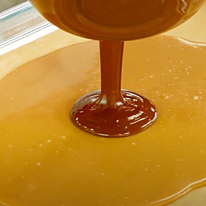 Easy Candy Ideas - How To Make Toffee - How To Make Candy At Home