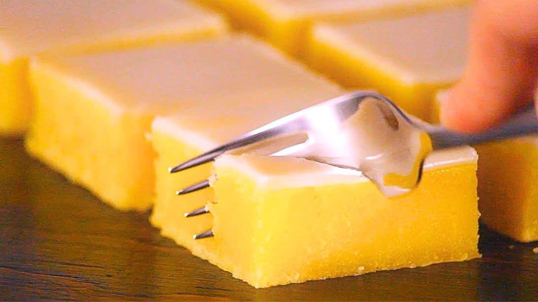 Easy-to-Make Fudgy Lemon Brownie