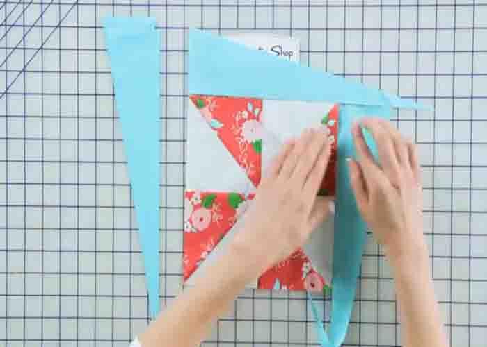 Assembling the shuffle quilt block