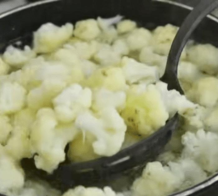 Ingredients for Cheesy Cauliflower Bake