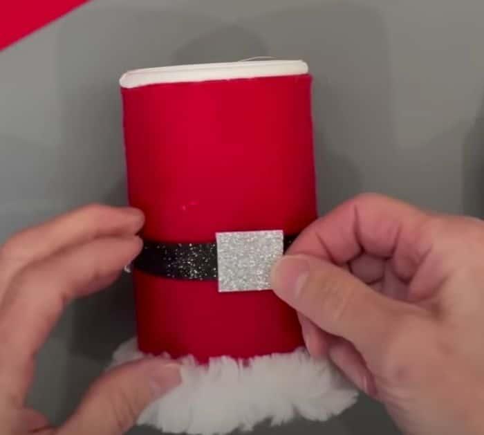 No-sew DIY Santa gift tutorial