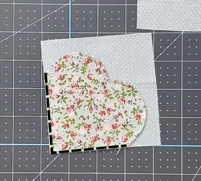 How to Make Heart-Shaped Bookmark