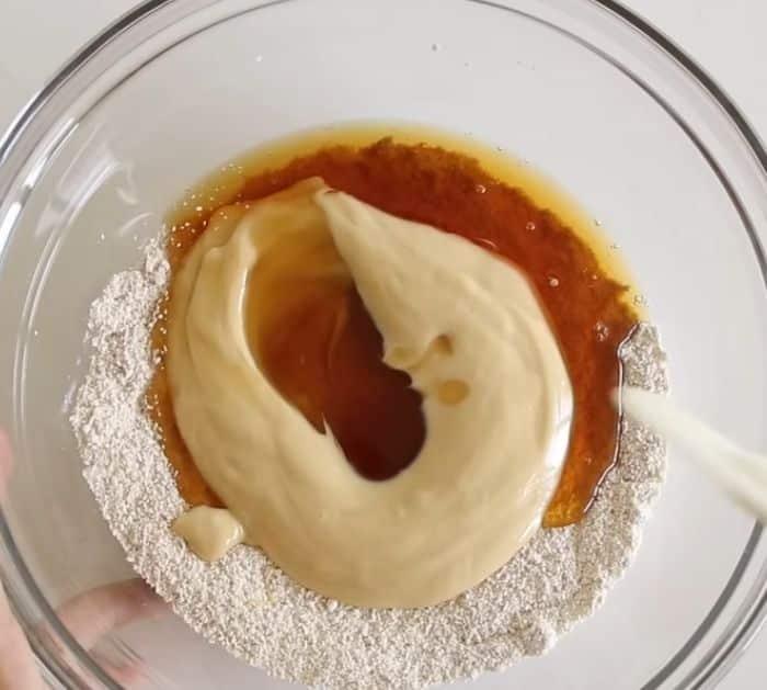Easy Crispy Oatmeal Crackers Ingredients