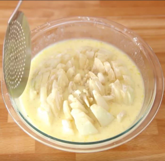 Easy Outback Steakhouse Bloomin Onion Copycat