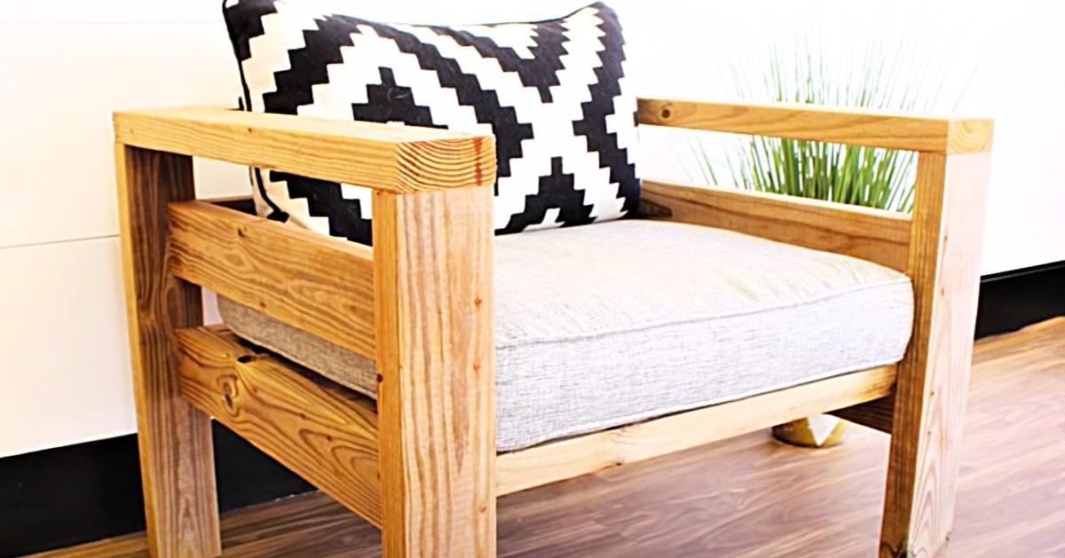 How To Make DIY $30 Cozy Armchair