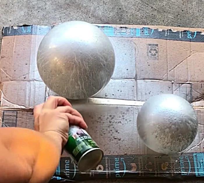 DIY Pottery Barn Copycat Mercury Globe