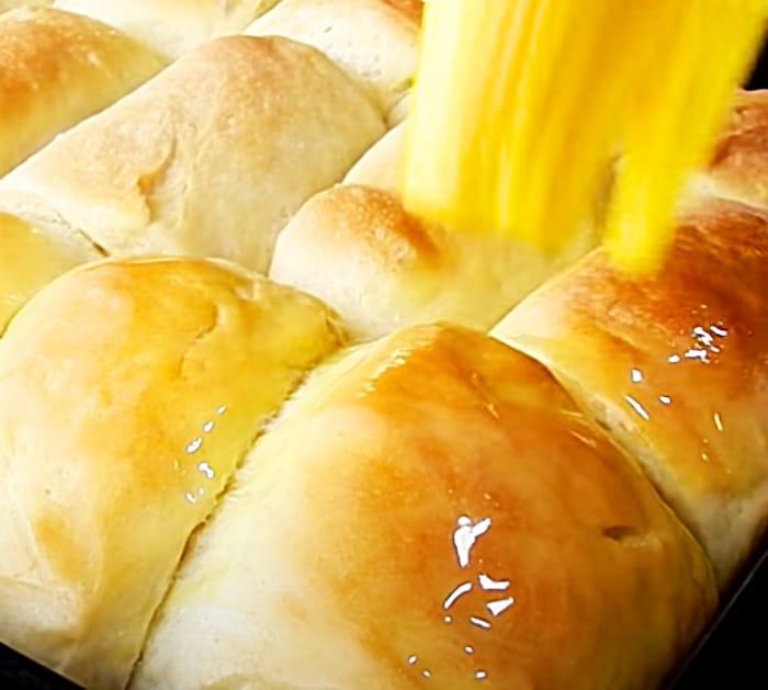 Dinner Roll Ideas - Slider Sandwich Ideas - Parker House Rolls Recipe