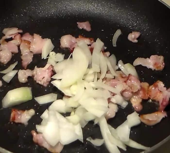 Easy To Make Green Beans, Turkey Necks & Potatoes