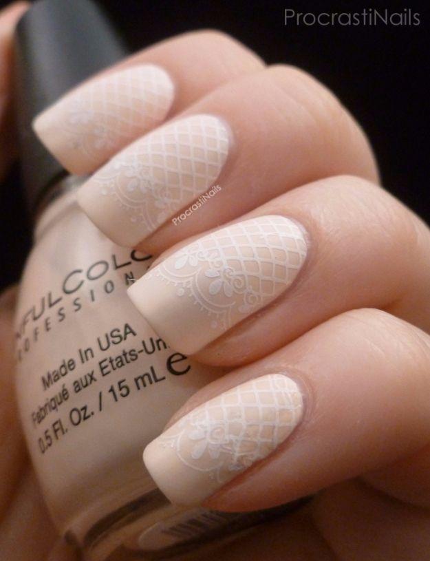 Delicate Lace Stamping, an easy pattern beginners can copy at home and a pretty look that only needs polish you already own
