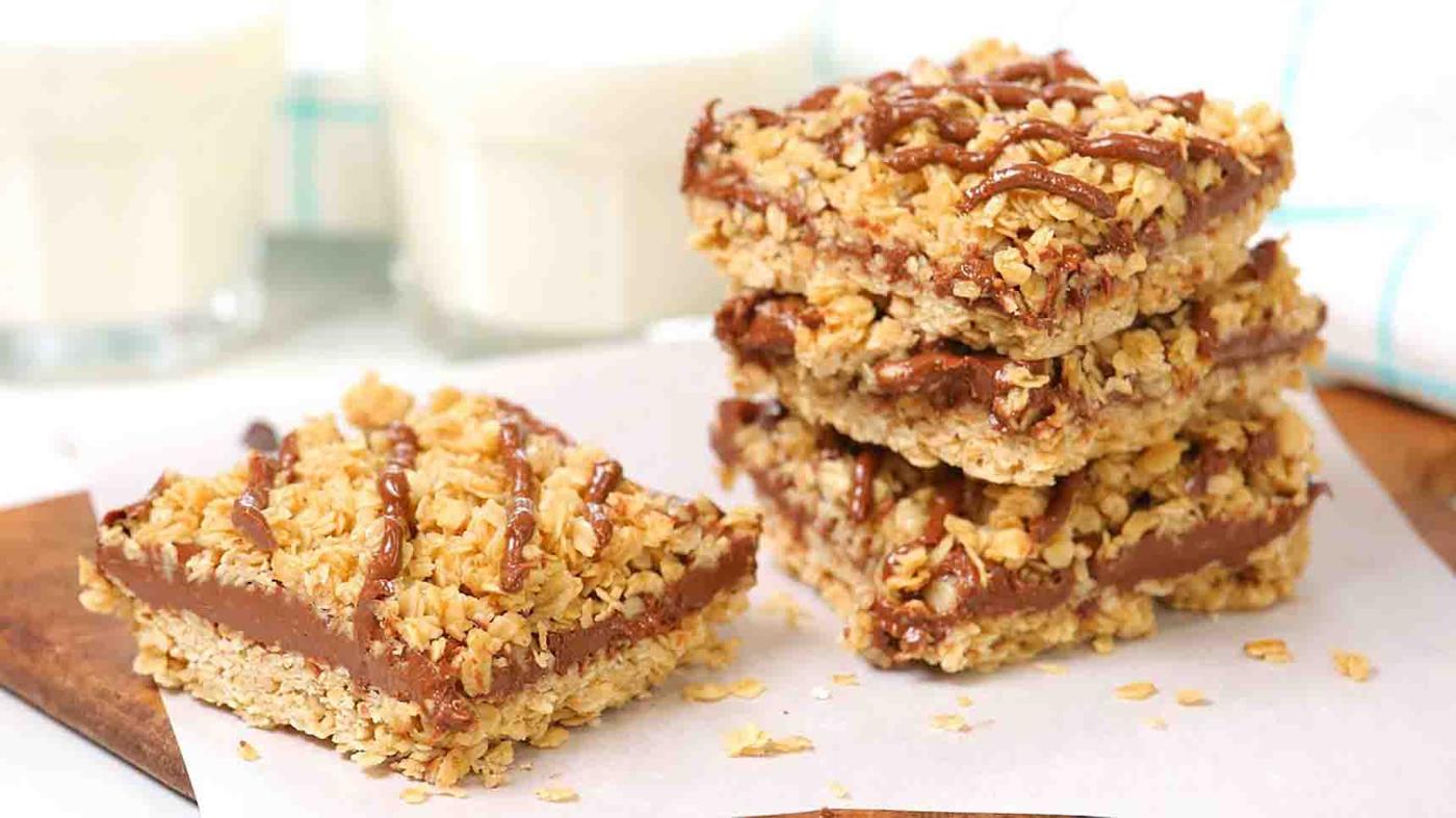 No-Bake Chocolate Peanut Butter Oat Bars