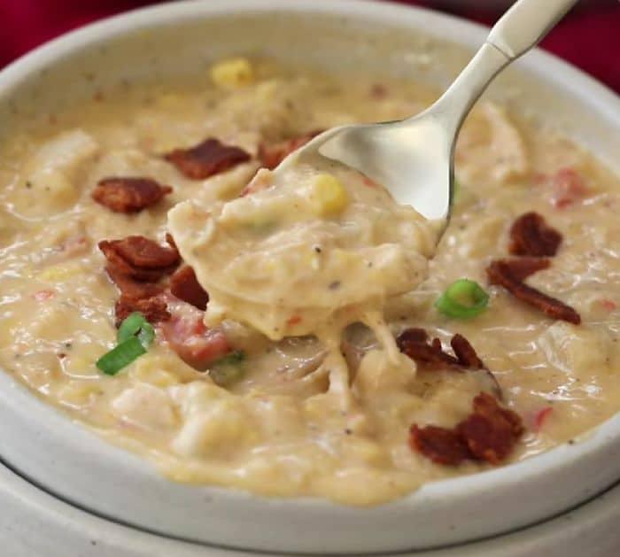 Easy To Make Chicken And Corn Chowder