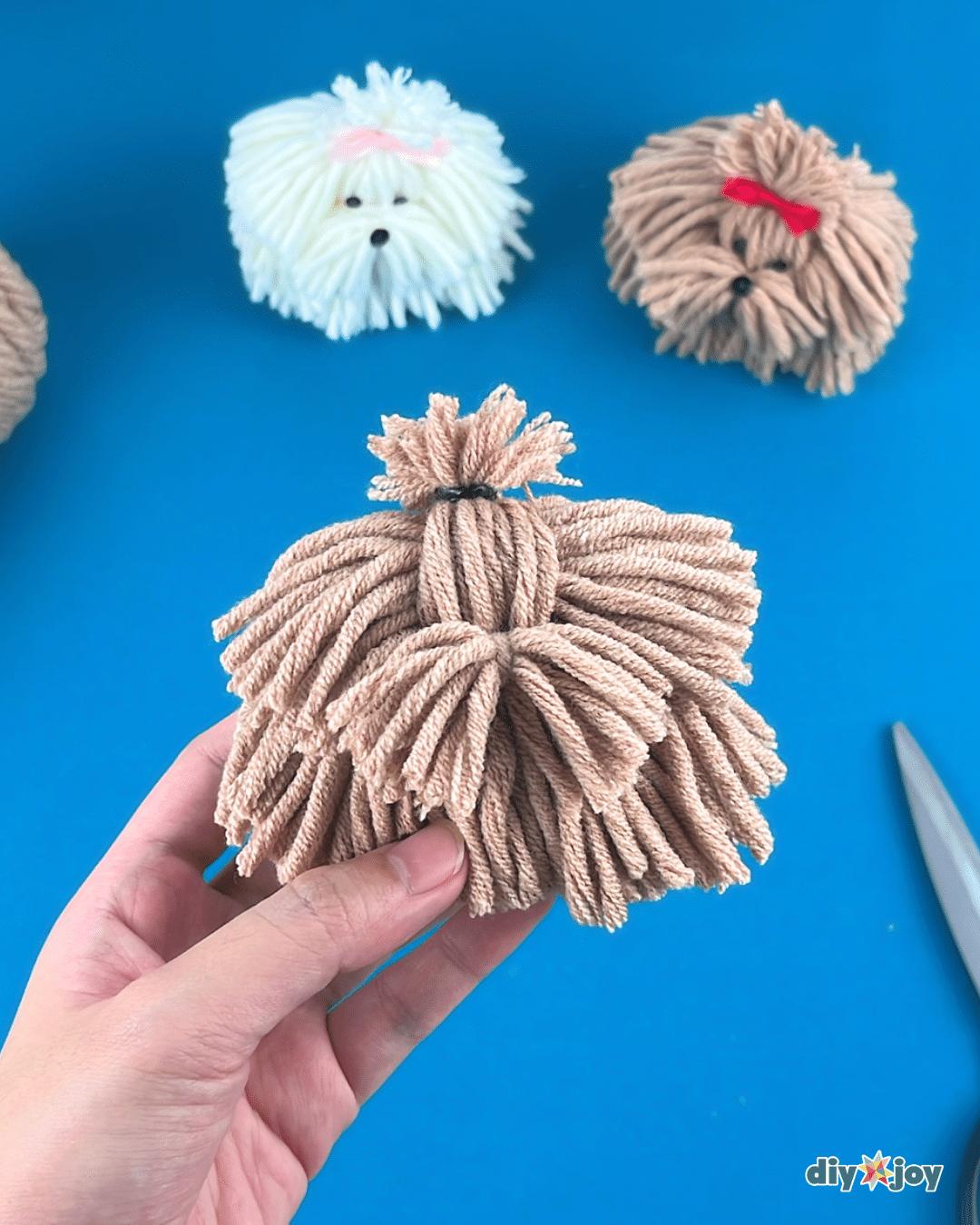 Easy Yarn Dog — yarn crafts diy