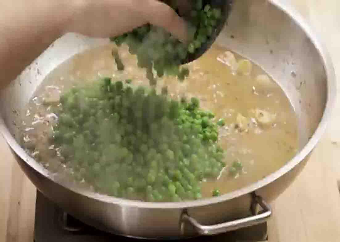 Making the sauce for the chicken and potatoes recipe