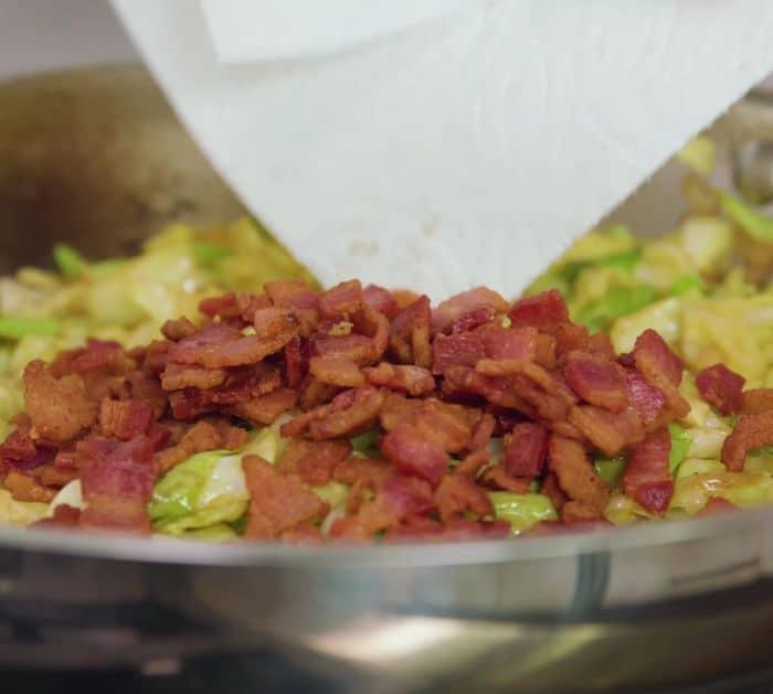 Easy To Make Skillet Fried Cabbage And Bacon