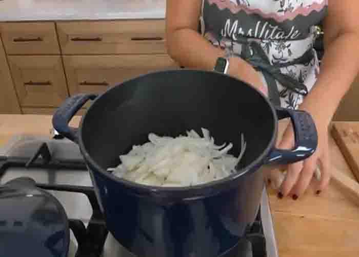 Caramelizing the onions for the French onion pasta
