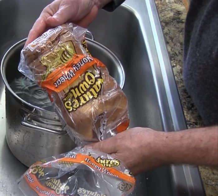 How to Keep Bread Fresh Longer Tip