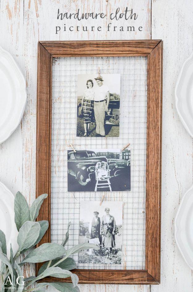 Hardware Cloth Picture Frame, a farmhouse decor idea, simple enough for a first try and a satisfying finish for not much work