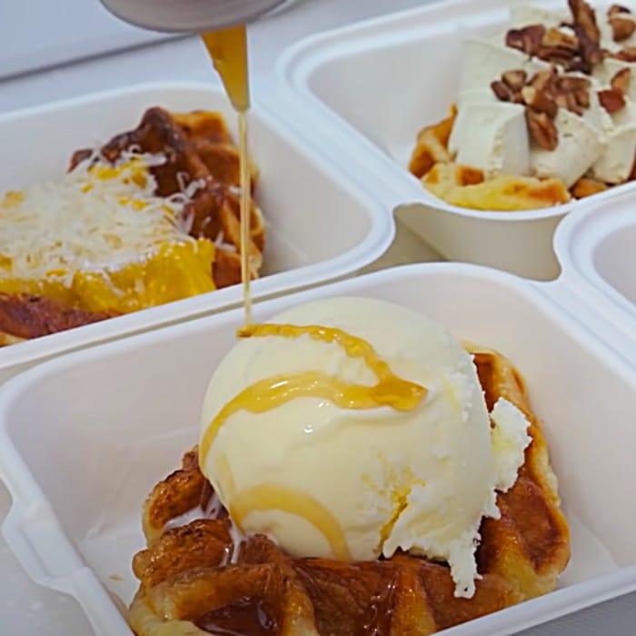 Canned Croissant Waffles Recipe - Easy Waffle Snack Ideas - How To Make Croissant Waffles