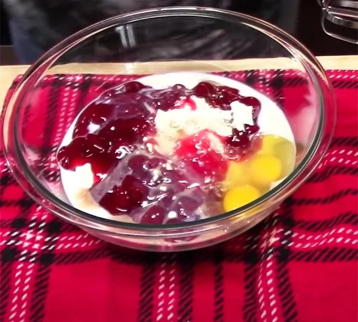 Box Cake Mix Recipe - Strawberry Filling Recipes - Easy Cake Mix Recipes