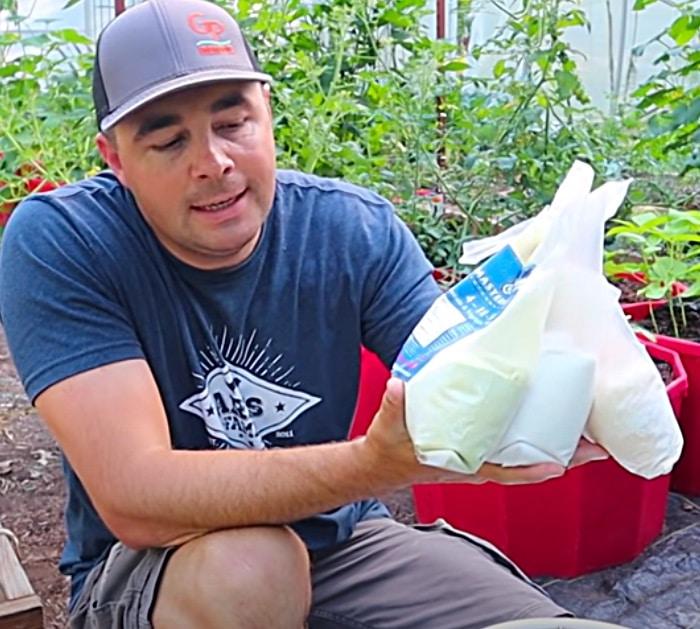 How to grow cucumbers hydroponically