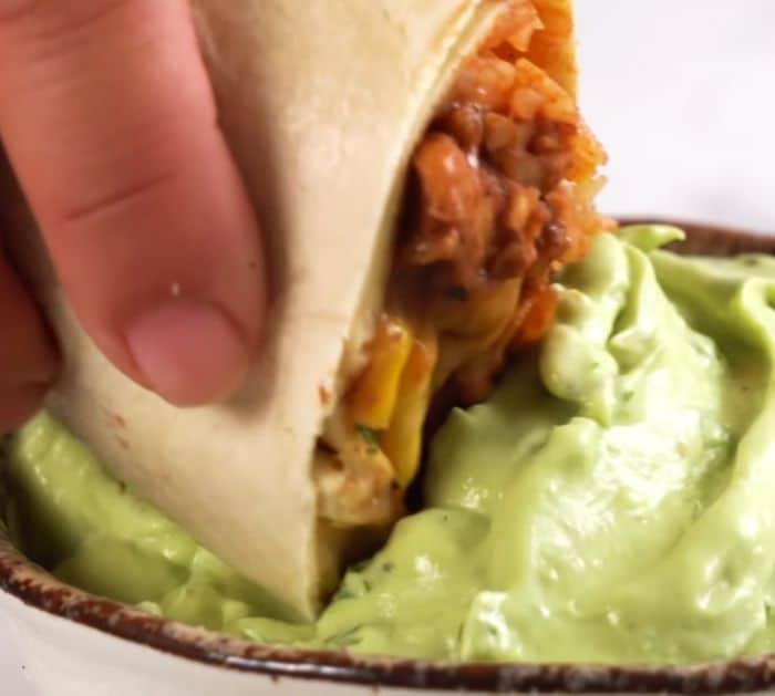 Easy to Make Juicy and Loaded Chicken Burritos