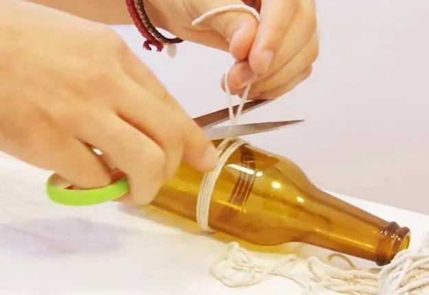 3-Ways-to-Cut-Glass-Bottles-1 | DIY Projects & Crafts by Sueeye at