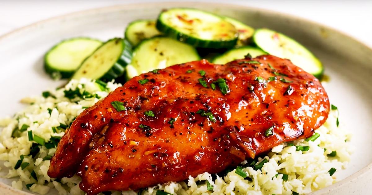 12-Minute Honey Garlic Chicken Breast Recipe