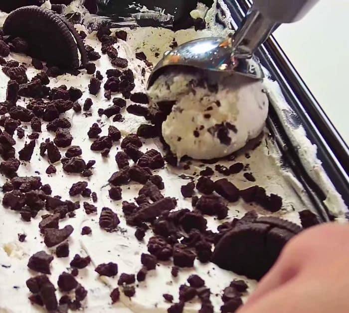 Easy to Make Oreo Ice Cream