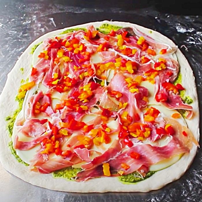 Italian Party Bread Recipe - Easy Pizza Dough Bread - Party Snack Ideas