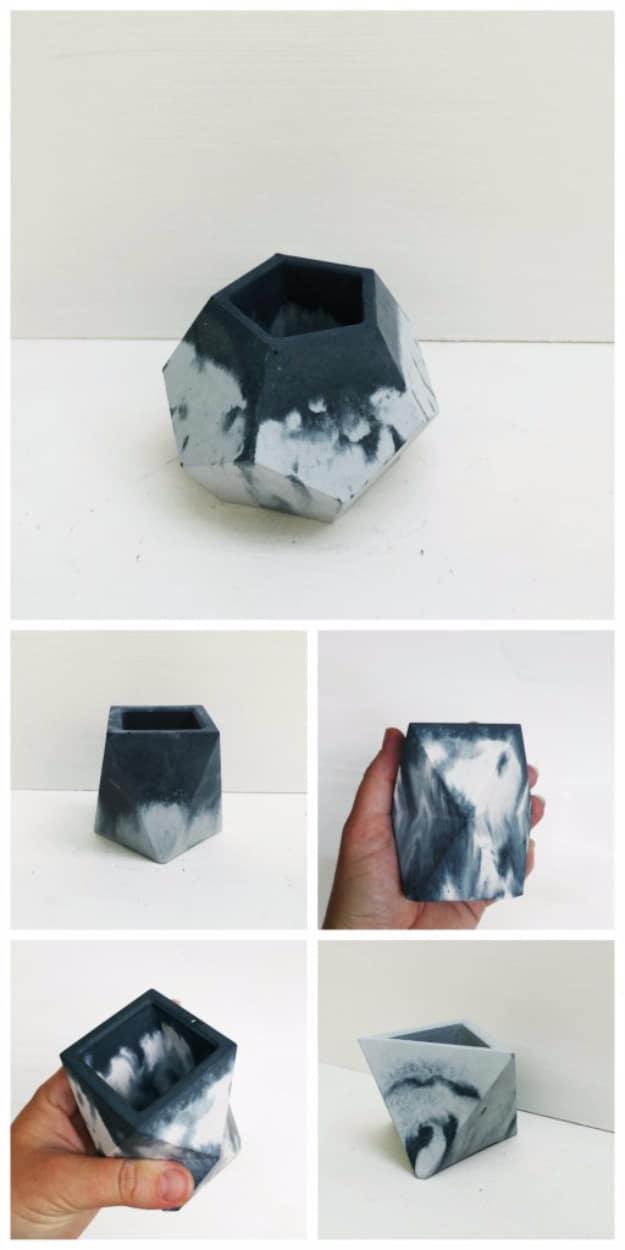 DIY Projects Made With Concrete - DIY Marbled Concrete Planters - Quick and Easy DIY Concrete Crafts - Cheap and creative countertops and ideas for floors, patio and porch decor, t